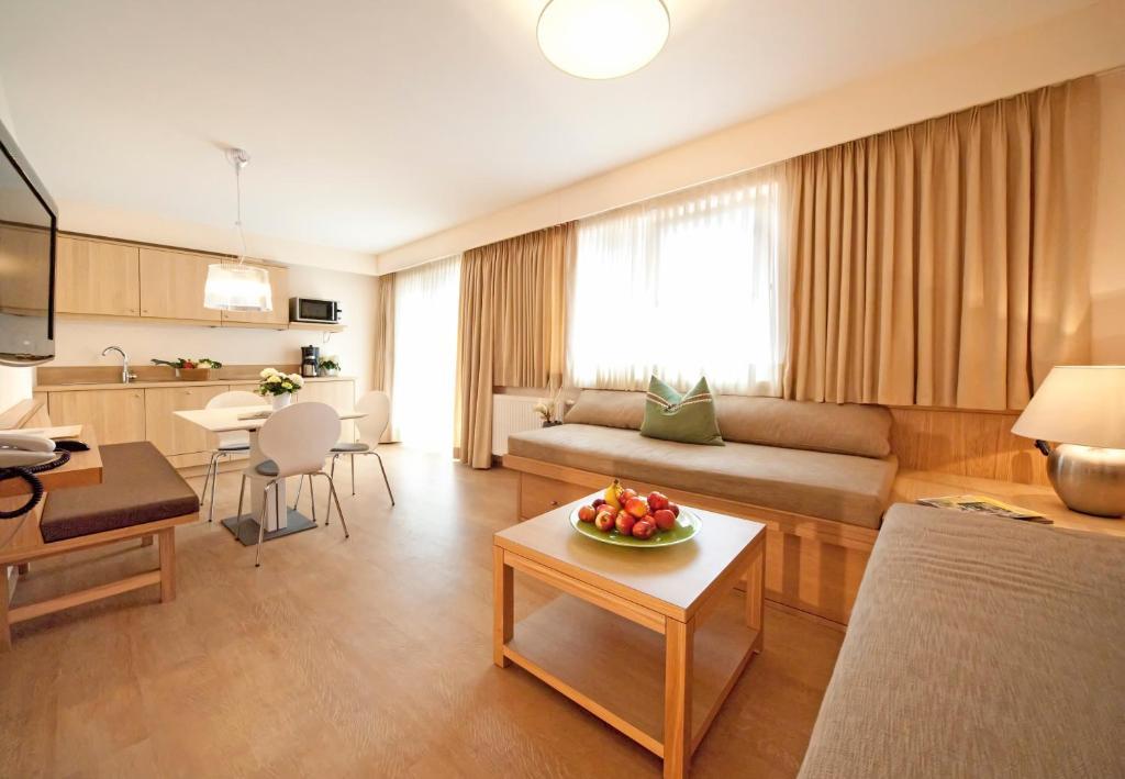 Appartement Neuhaus Mayrhofen Room photo